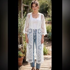 BEE LINE White Lace Crochet Kimono Size XL